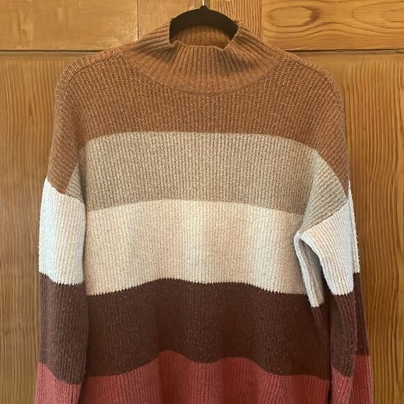 Olive + Oak Striped Sweater Size Medium - Picture 2 of 7